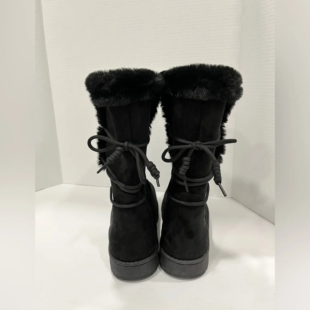 Arizona Jean‎ Co Womens Shawner Flat Heel Winter Boots. Size 9. Color: Black
